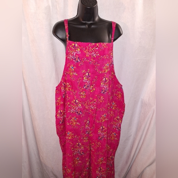 Floral Pink Sleeveless Jumpsuit - Picture 1 of 7
